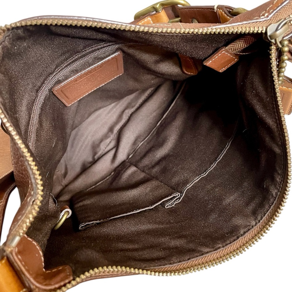Coach Chelsea Sonoma 10399 Shoulder Bag Full-Zip Whipstitch Accenting - Picture 10 of 12